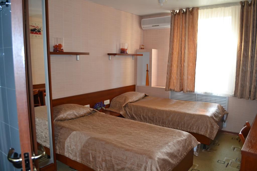 City Hotel Gomel Phòng bức ảnh