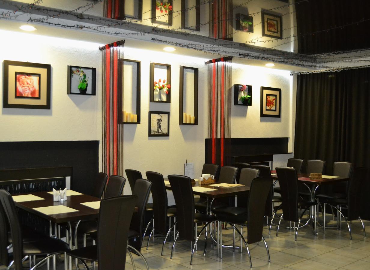 City Hotel Gomel Ngoại thất bức ảnh