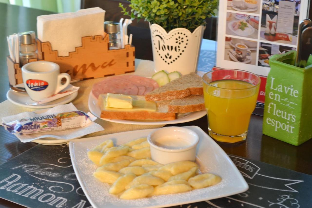 City Hotel Gomel Ngoại thất bức ảnh