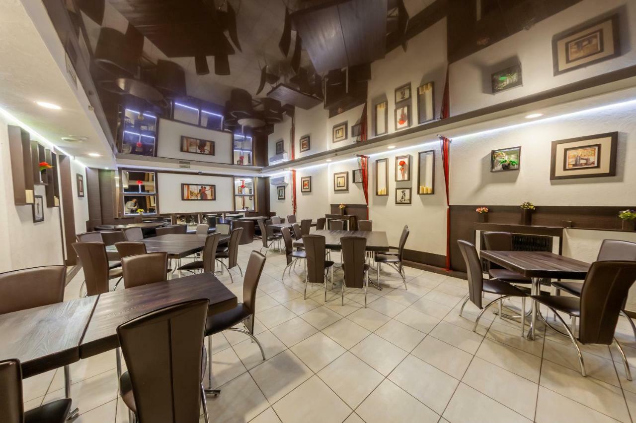 City Hotel Gomel Ngoại thất bức ảnh