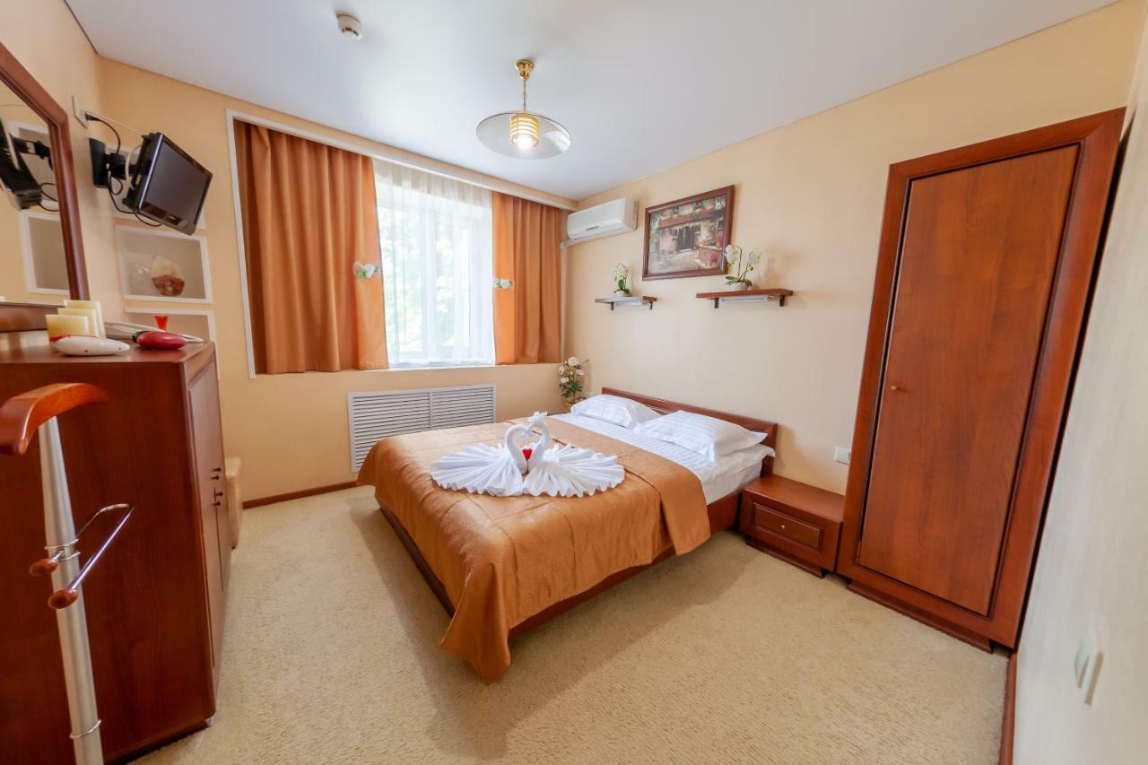 City Hotel Gomel Ngoại thất bức ảnh
