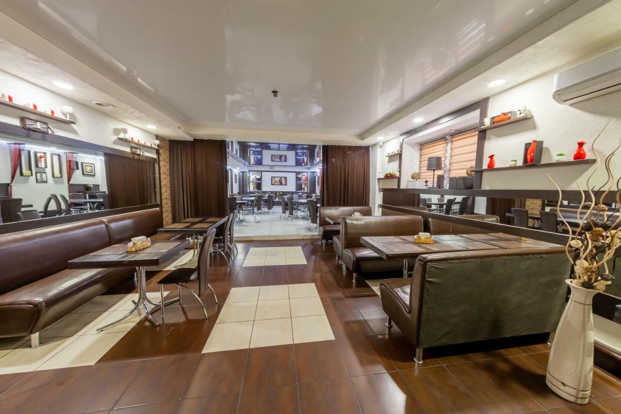 City Hotel Gomel Ngoại thất bức ảnh
